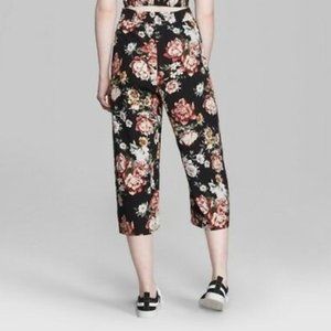 Wild Fable Floral Capris Wide Leg (NWT) XS